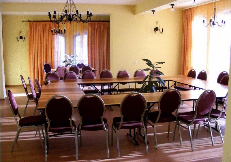 Pension Casa Vanatorilor Băile Olăneşti Eksteriør billede